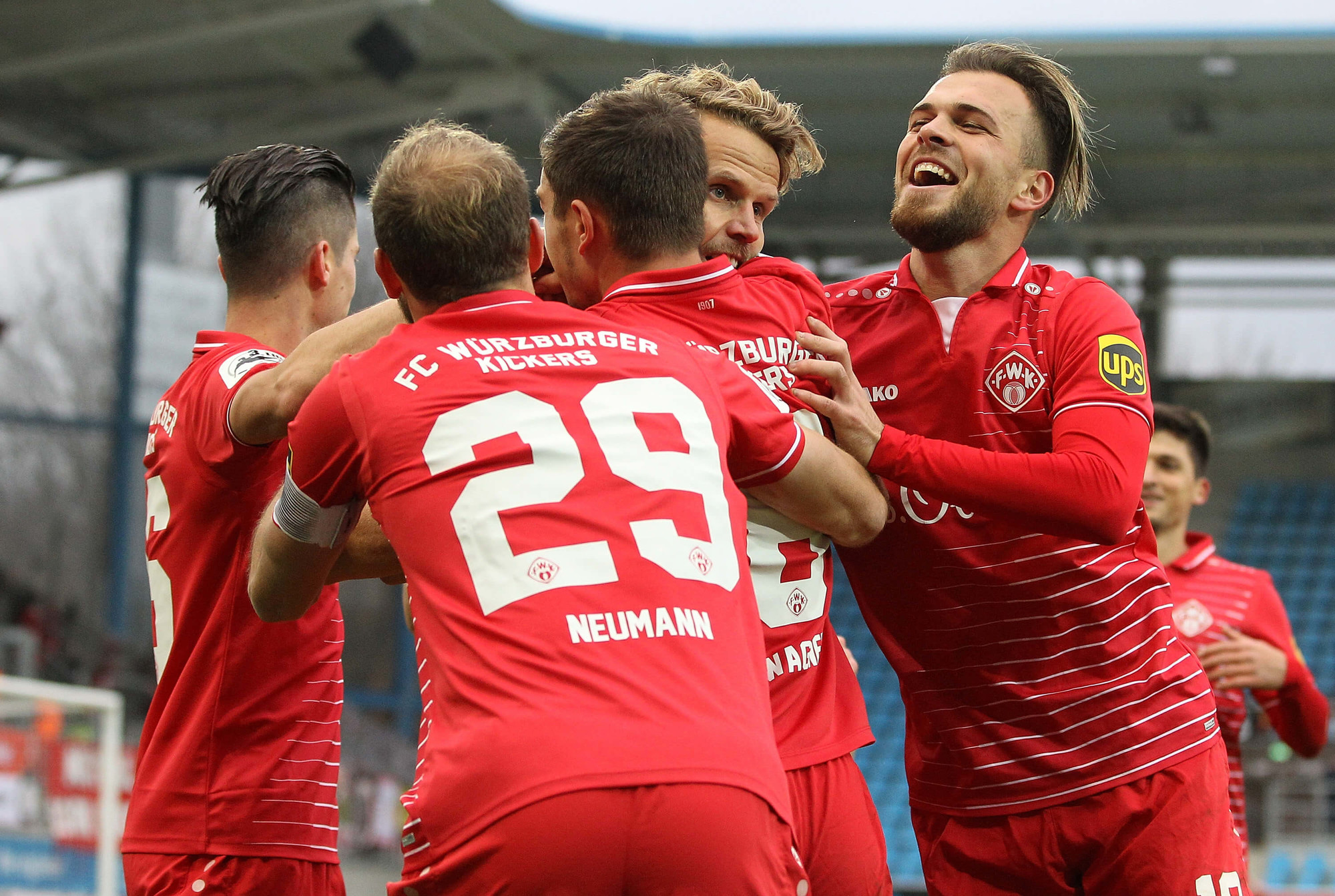 3:0-Erfolg in Chemnitz: Die Kickers feiern ihren zweiten Sieg in Serie ...